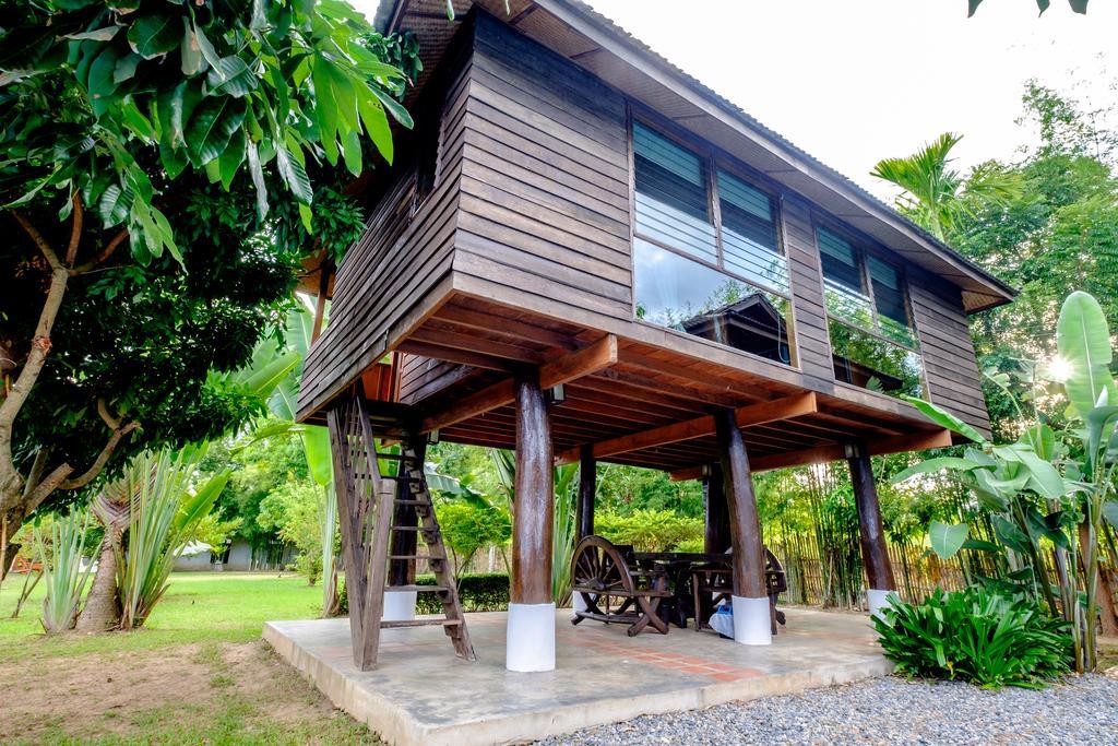 Banyen Villa San Sai Ngoại thất bức ảnh