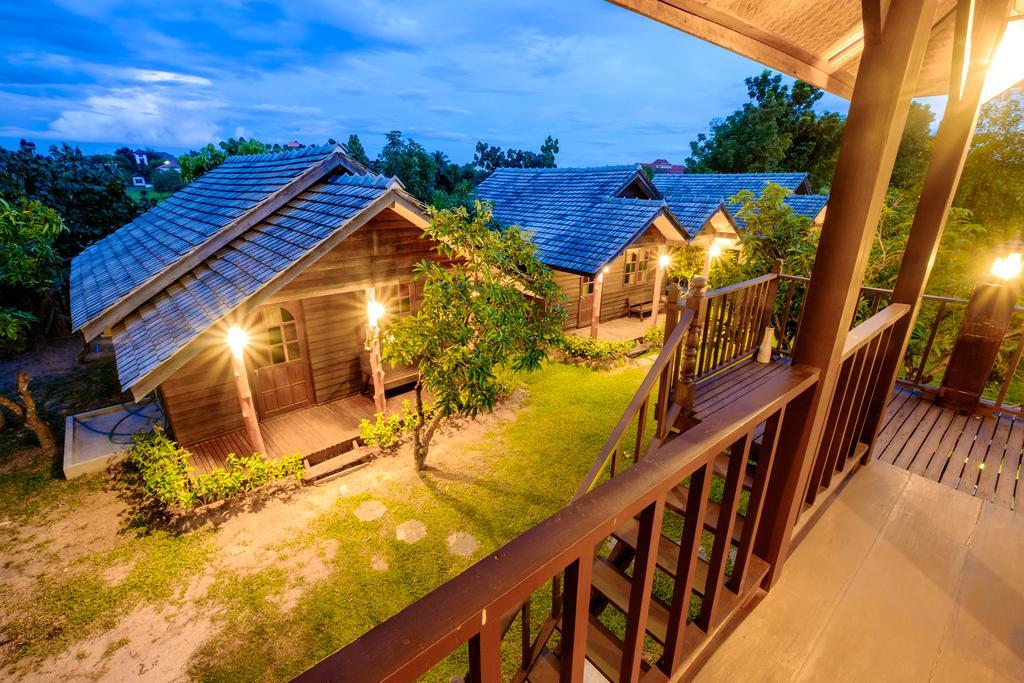 Banyen Villa San Sai Phòng bức ảnh