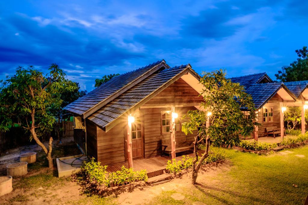 Banyen Villa San Sai Phòng bức ảnh