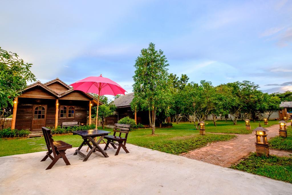 Banyen Villa San Sai Ngoại thất bức ảnh
