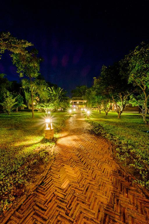 Banyen Villa San Sai Ngoại thất bức ảnh
