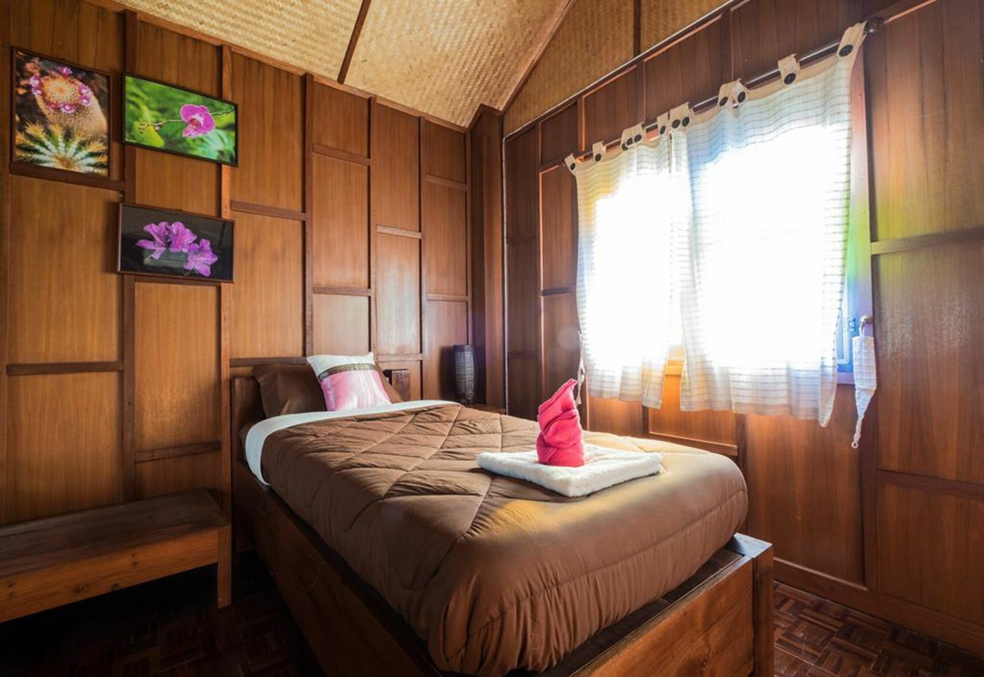 Banyen Villa San Sai Ngoại thất bức ảnh