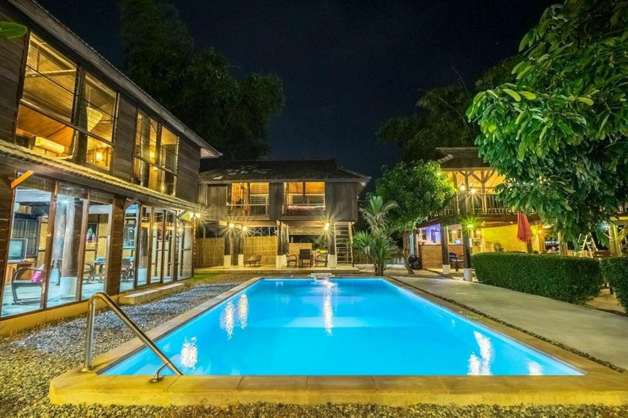 Banyen Villa San Sai Ngoại thất bức ảnh